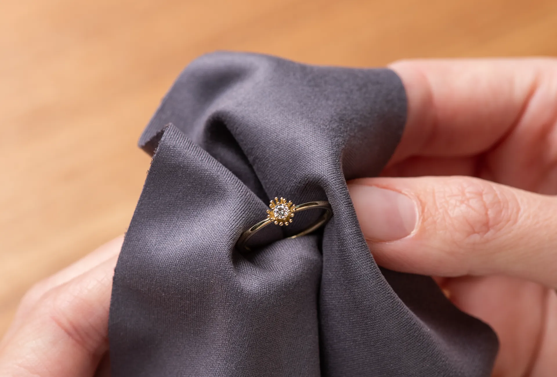 Pflegeanleitung für Goldschmuck