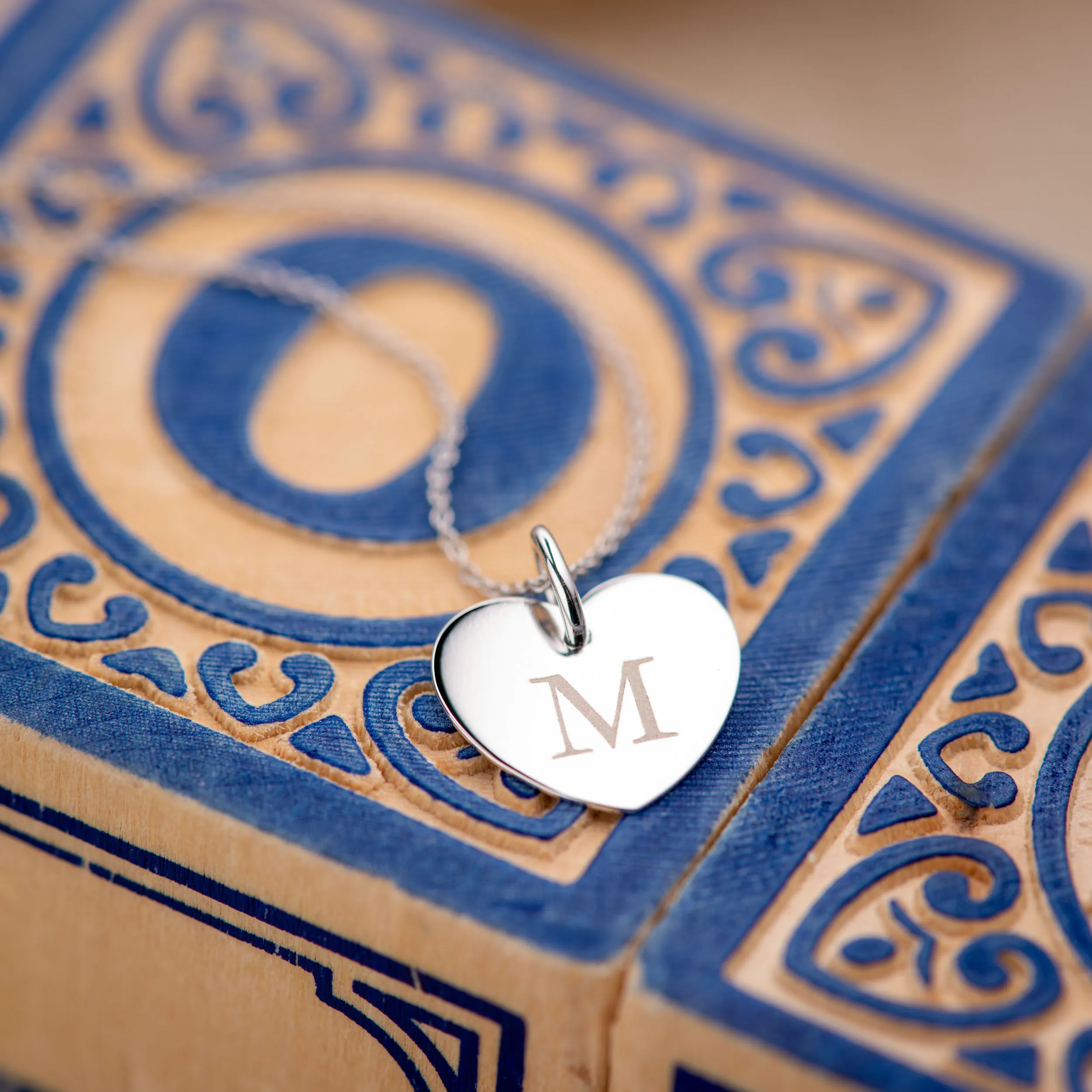 Weißgold Anhänger Herz personalisiert - Gravur