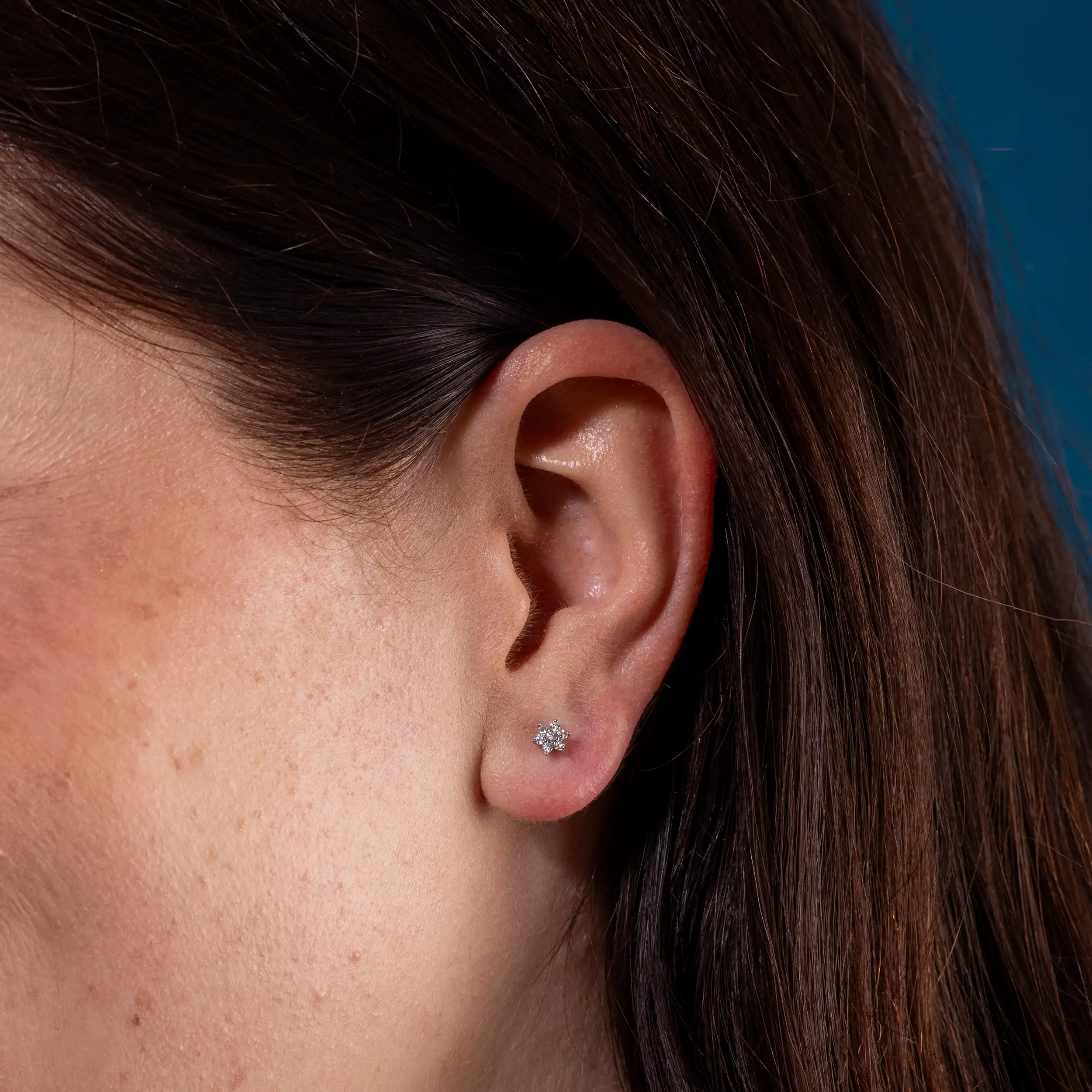 Gold Ohrschmuck Blume Diamant 0,19ct - Klassiker