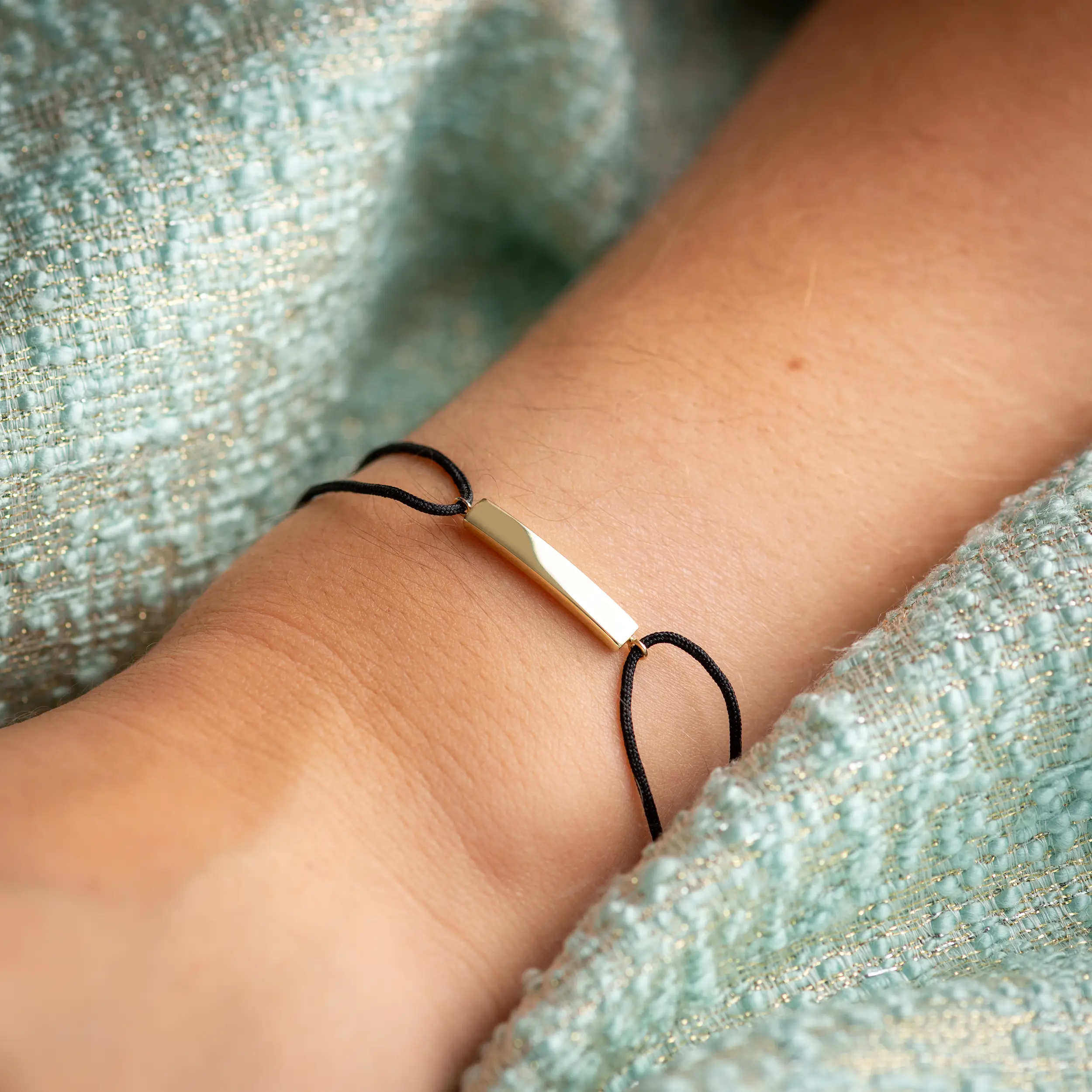 Gold Armband Ident Symbole