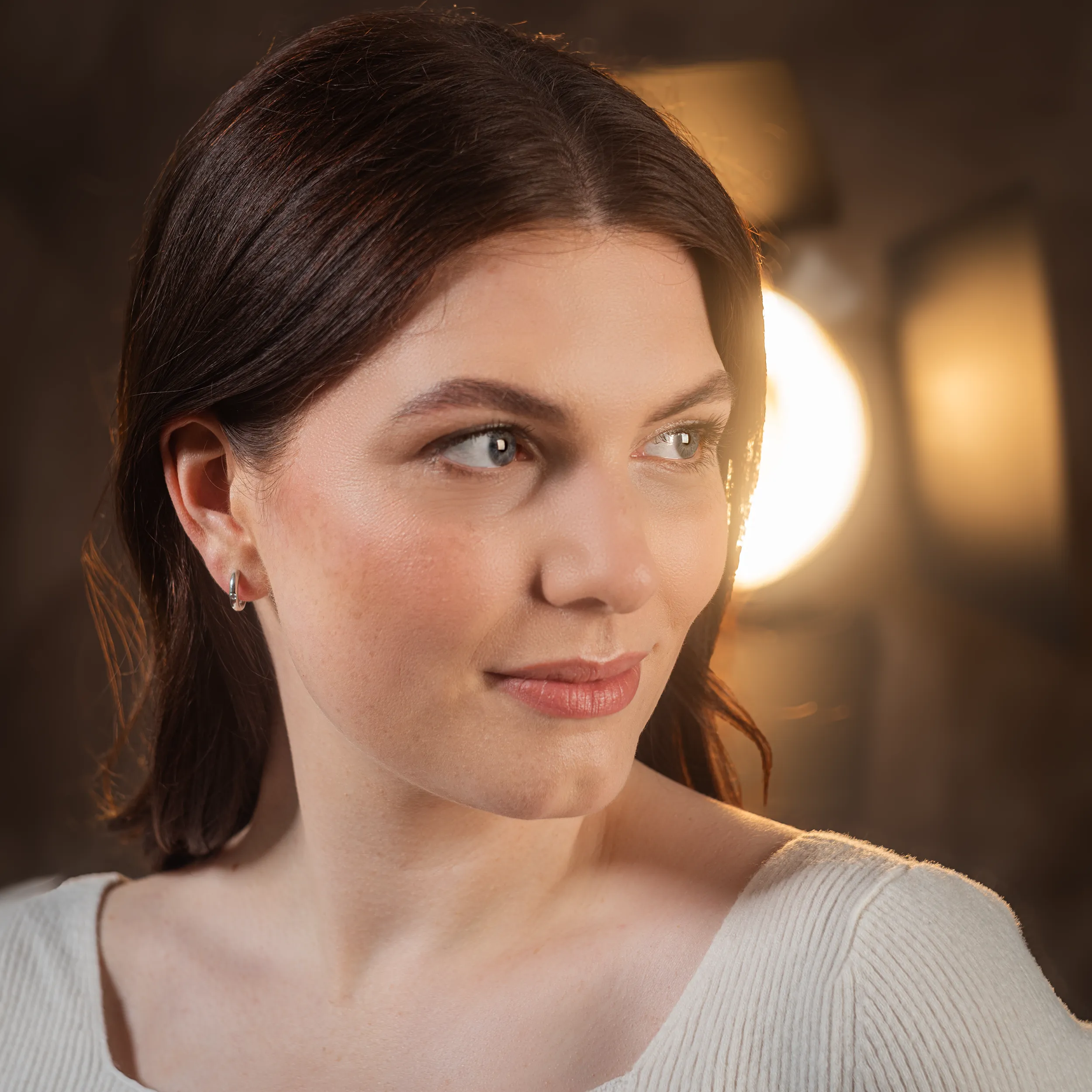 Gold Ohrschmuck Creolen Diamant 0,06ct Solitär - Klassiker