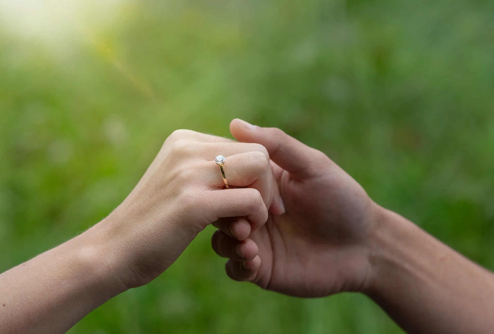 Die Geschichte des Verlobungsrings