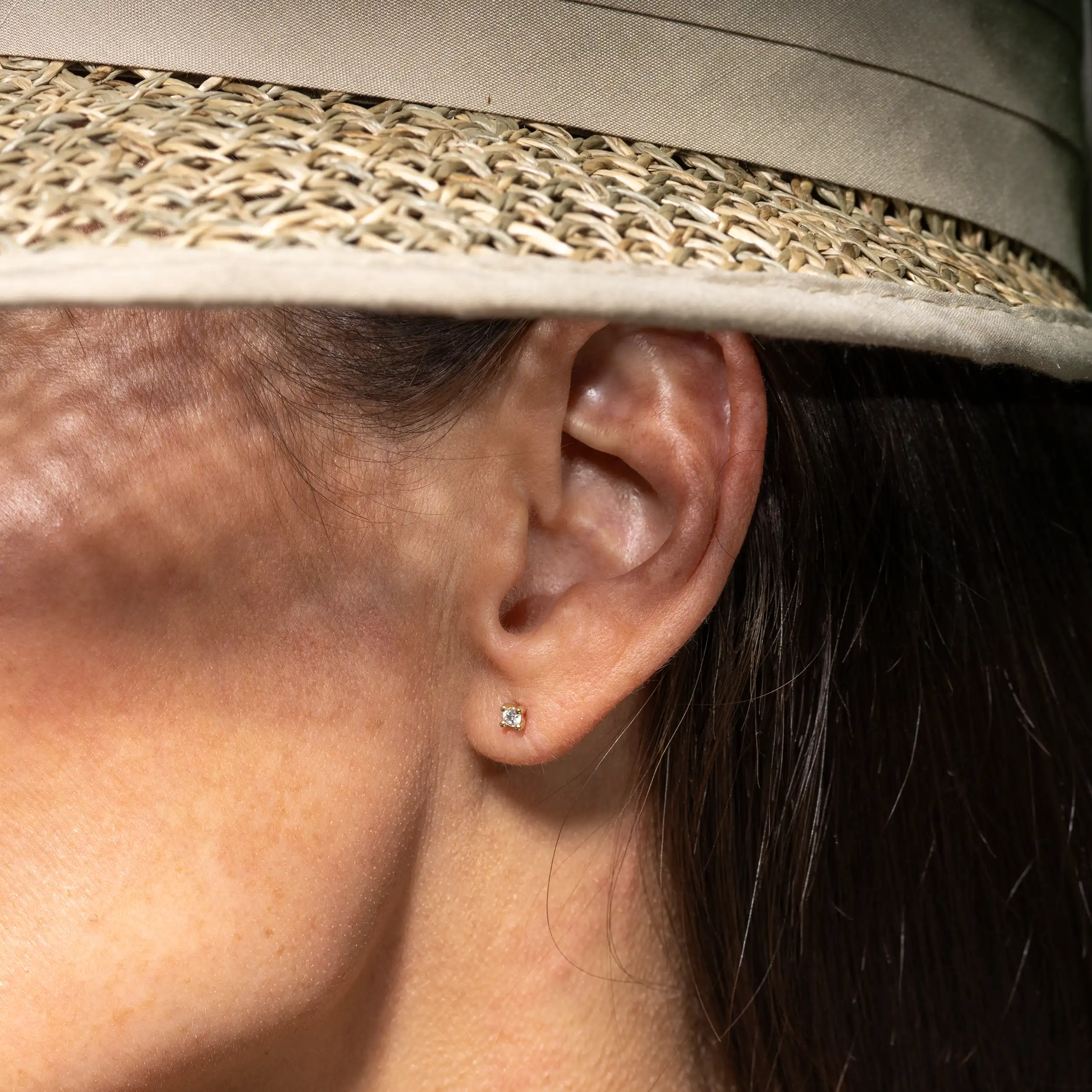 Gold Ohrschmuck Diamant 0,10ct Solitär Liana - Floral