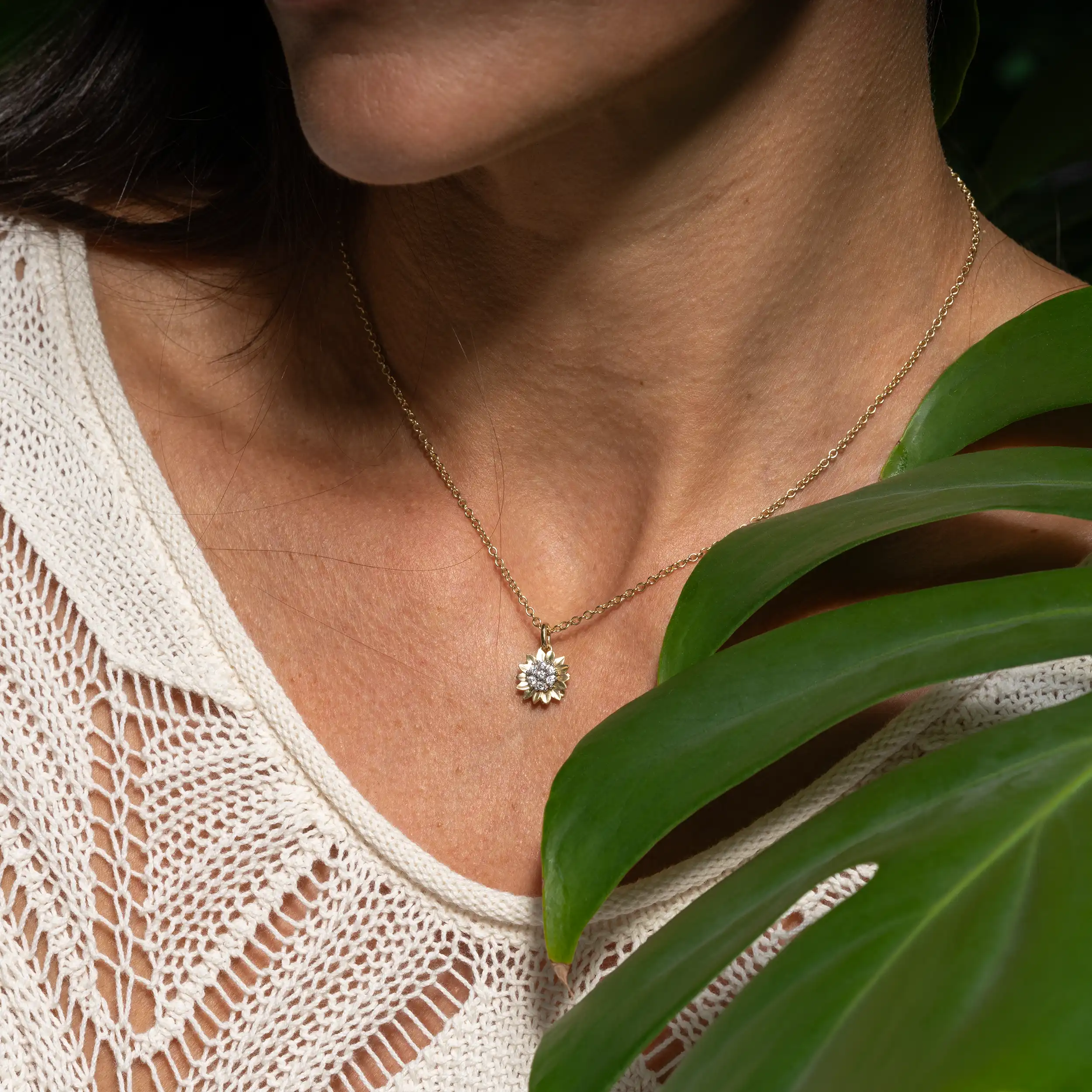 Gold Anhänger Diamant 0,14ct Sonnenblume - Floral